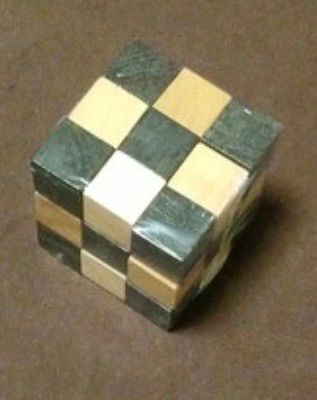 Schlangenwürfel knobelspiel aus Holz 