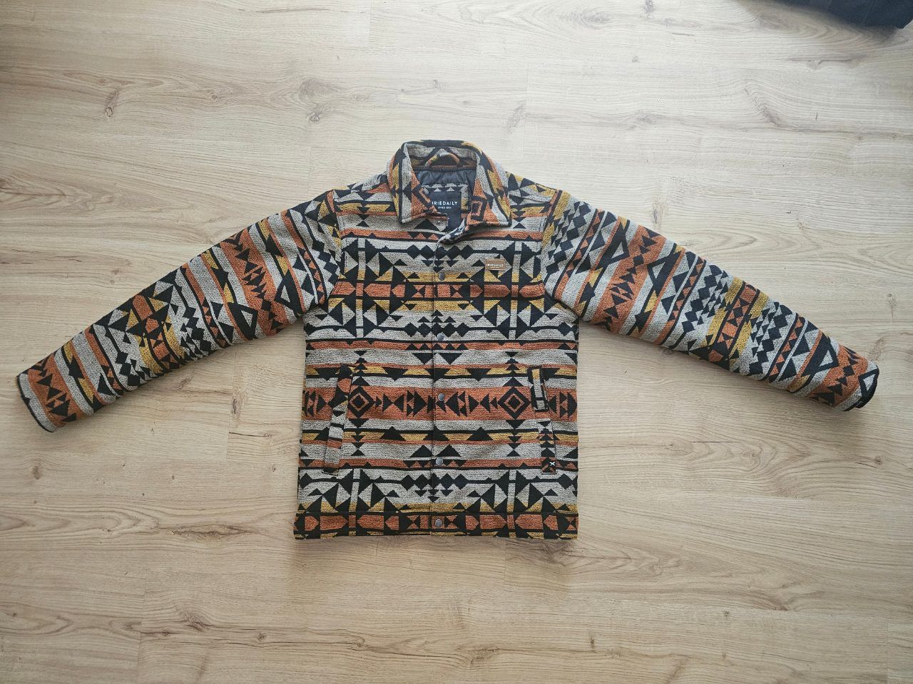 IRIEDAILY IRIEDaily Übergangsjacke / Hemdjacke im Muster-Design – Gr. XS – Top Zustand Size XS