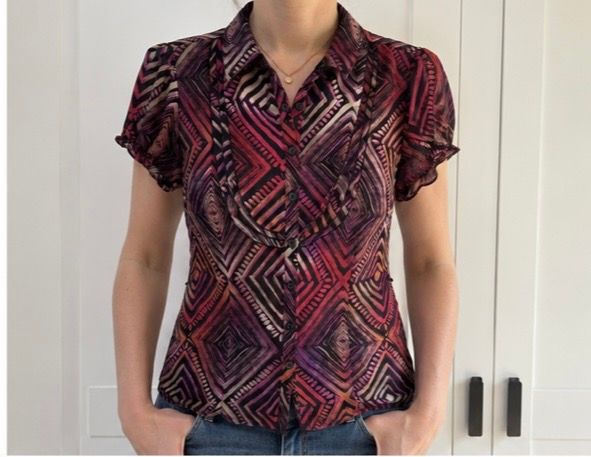 East 5th East 5th Bluse, gemustert, Größe M Size M