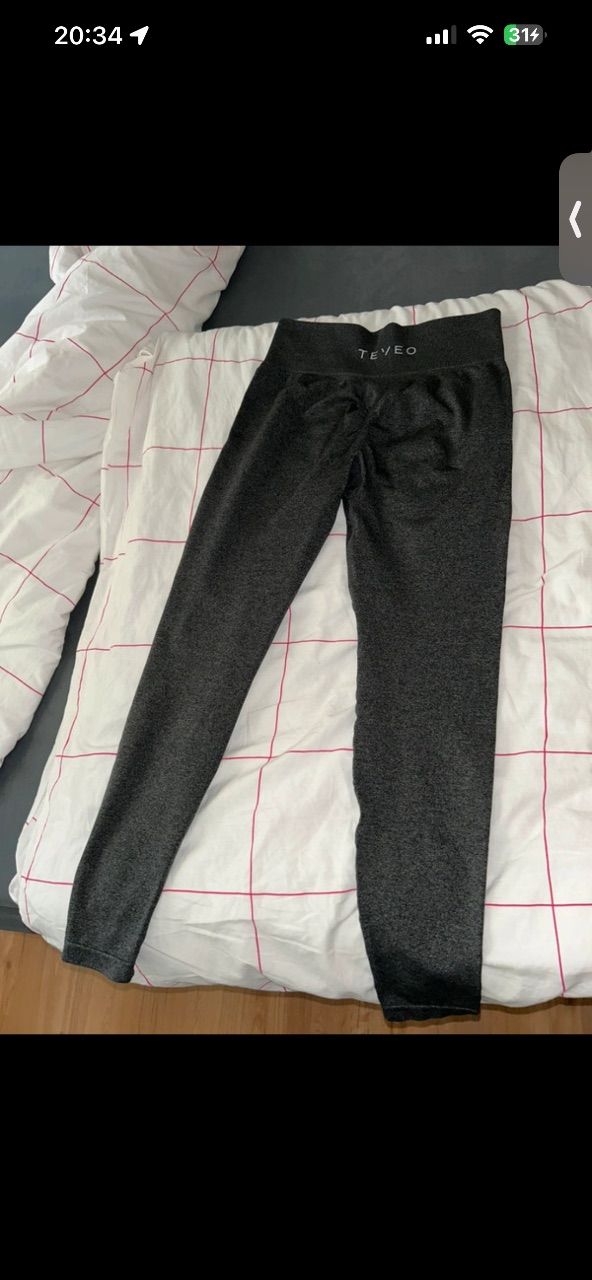 Teveo Leggings  Size M