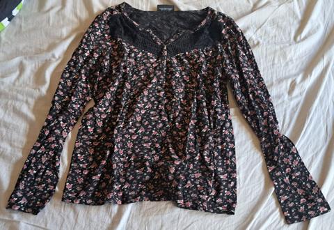 Gina Damen Langarmshirt mit Blumenmuster Size 40