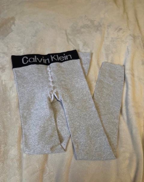 Calvin Klein 💕Calvin Klein Leggins 💕 Size M