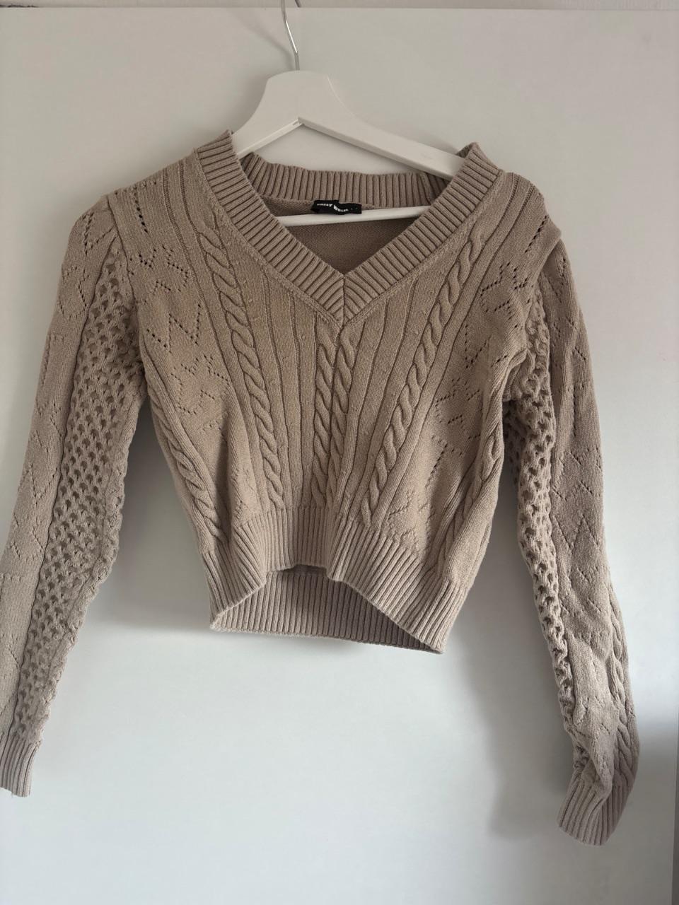 Tally Weijl Crop Strickpullover beige und grau
