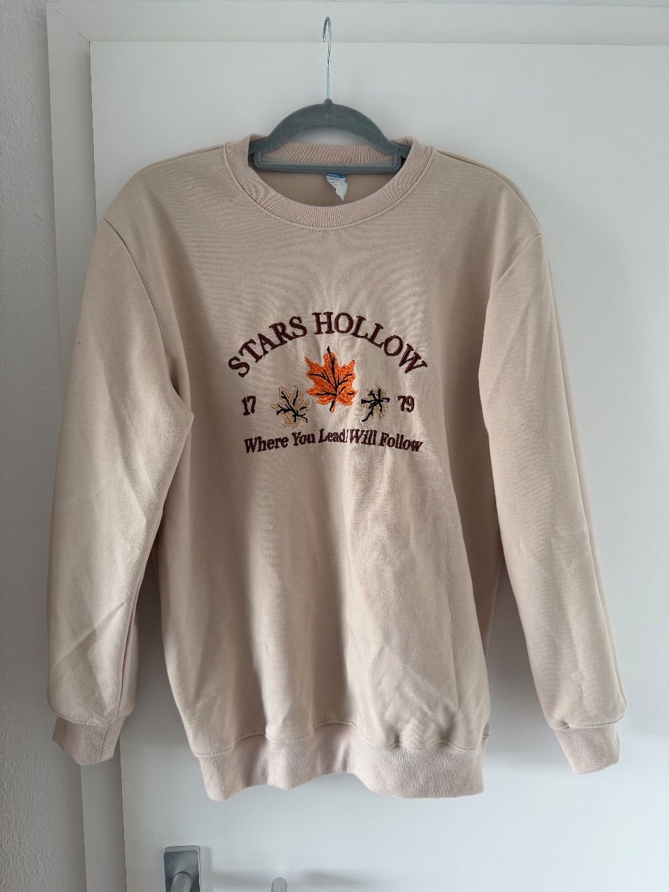 Vango Stars Hollow Pullover Size M