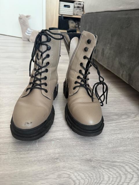S. Oliver Boots Size 39
