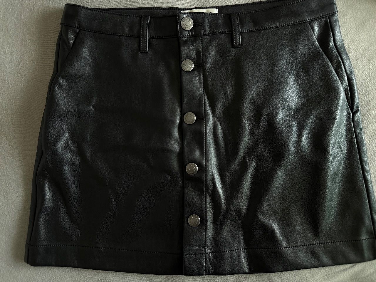 Only Lederrock  Size M