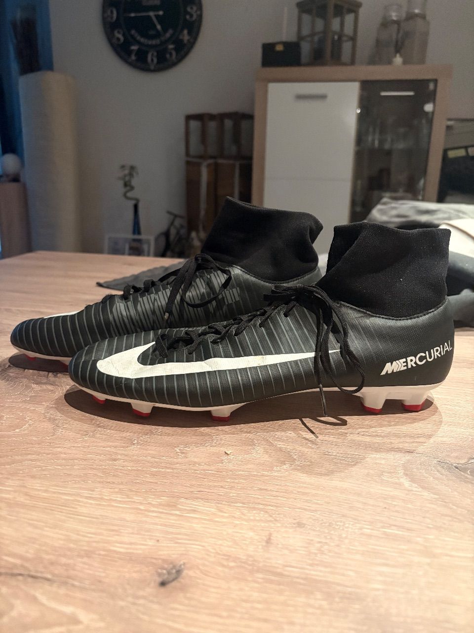 Nike Nike Mercurial Victory Fußballschuhe  Size 44