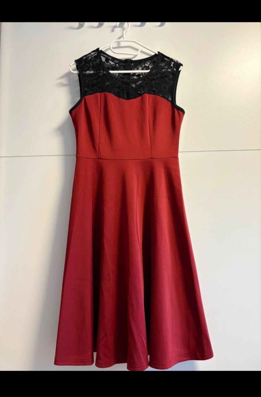 Homeyee Rotes Kleid mit Spitze / Rockabilly Style  Size M
