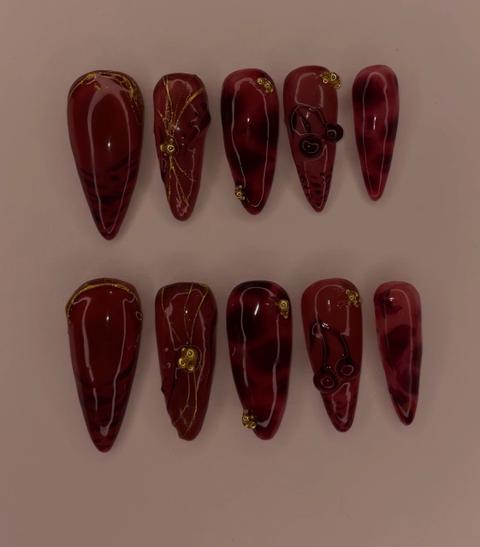 Selbstgemacht Press On Nails Burgundy Red Jelly Nails Handmade Gel Nail Art Gold Almond Autumn