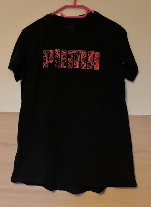 Puma Schwarzes Puma Basic T-Shirt mit rotem Logo kurzärmelig Size L