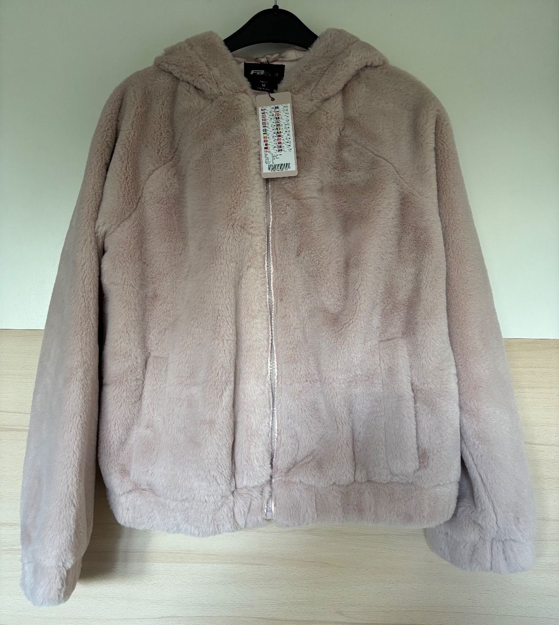 New Yorker  Flauschige Teddyjacke mit Kapuze und Zip rosa/rose/altrosa Size M