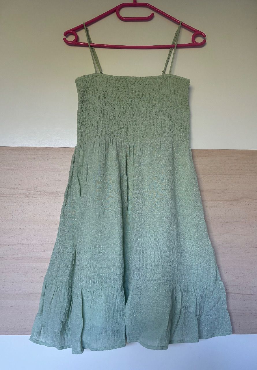 New Yorker Luftiges mintgrünes Minikleid mit Smockoberteil & Spaghettiträgern Size S/36