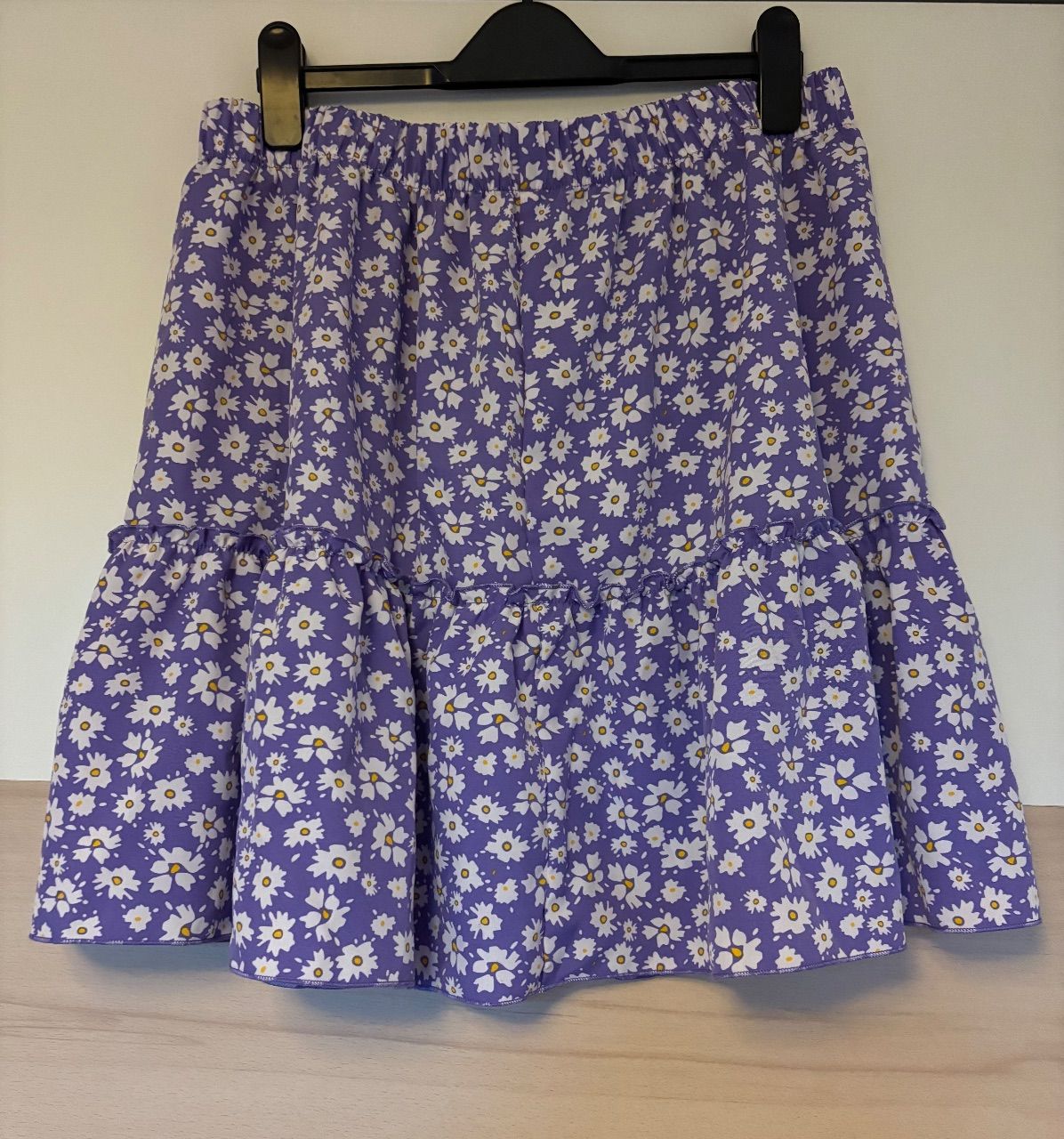 Shein Minirock helllila mit weißem Blumenmuster Size XL/42