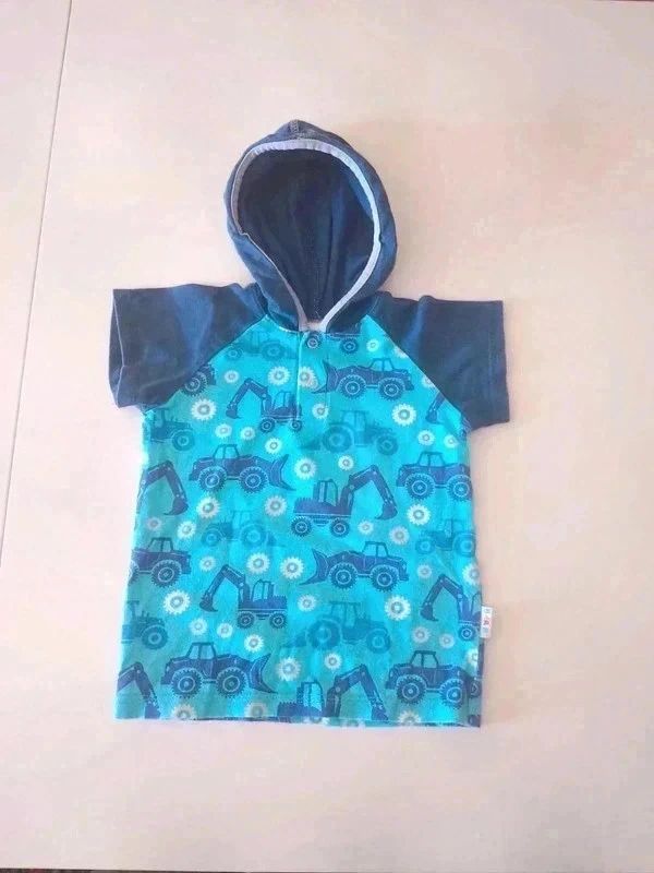 Babauba Babauba Kapuzenshirt mit Bagger-Motiv, Größe 92 (Kopie) Size 92