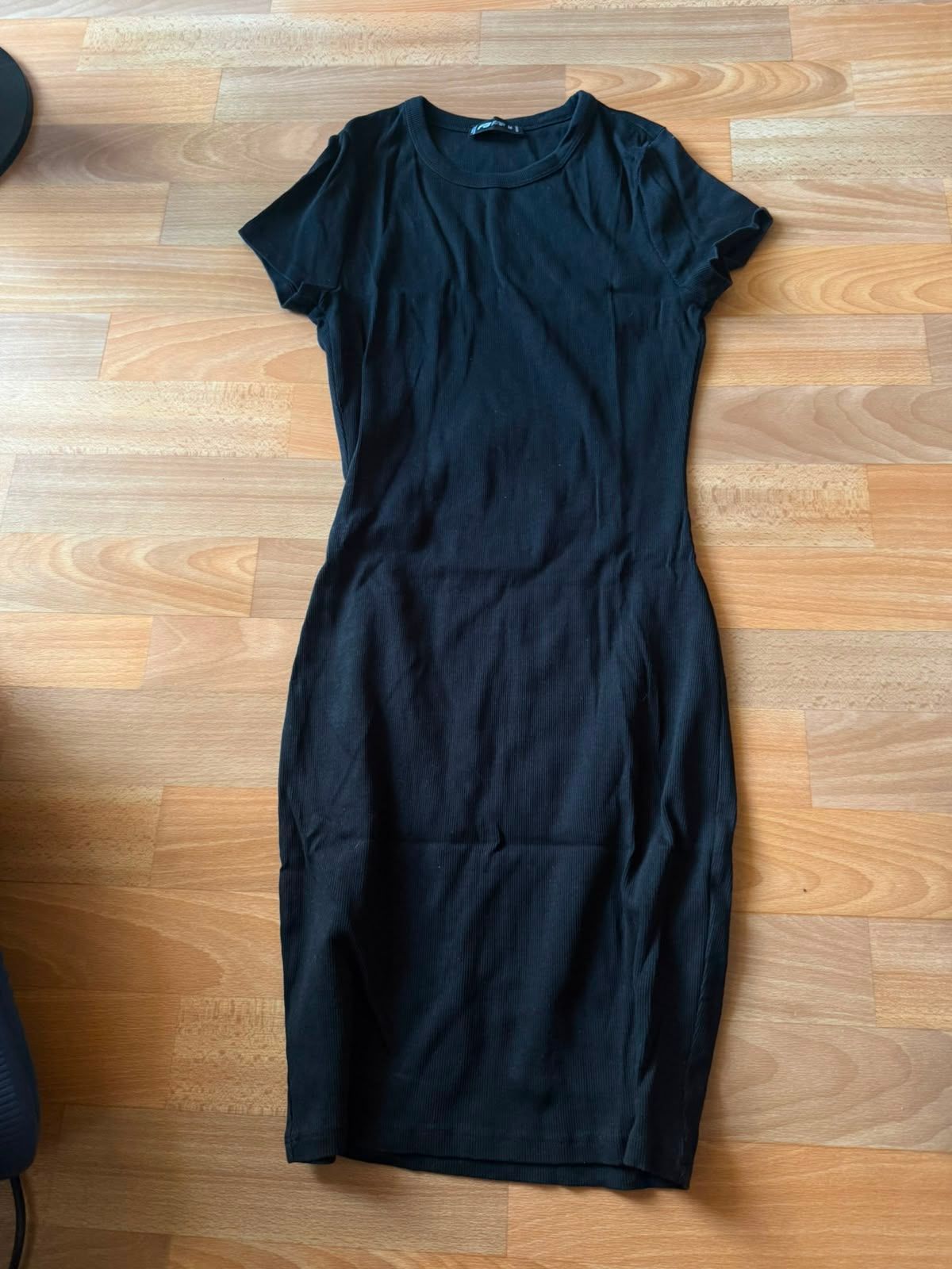 Kleid  Size M