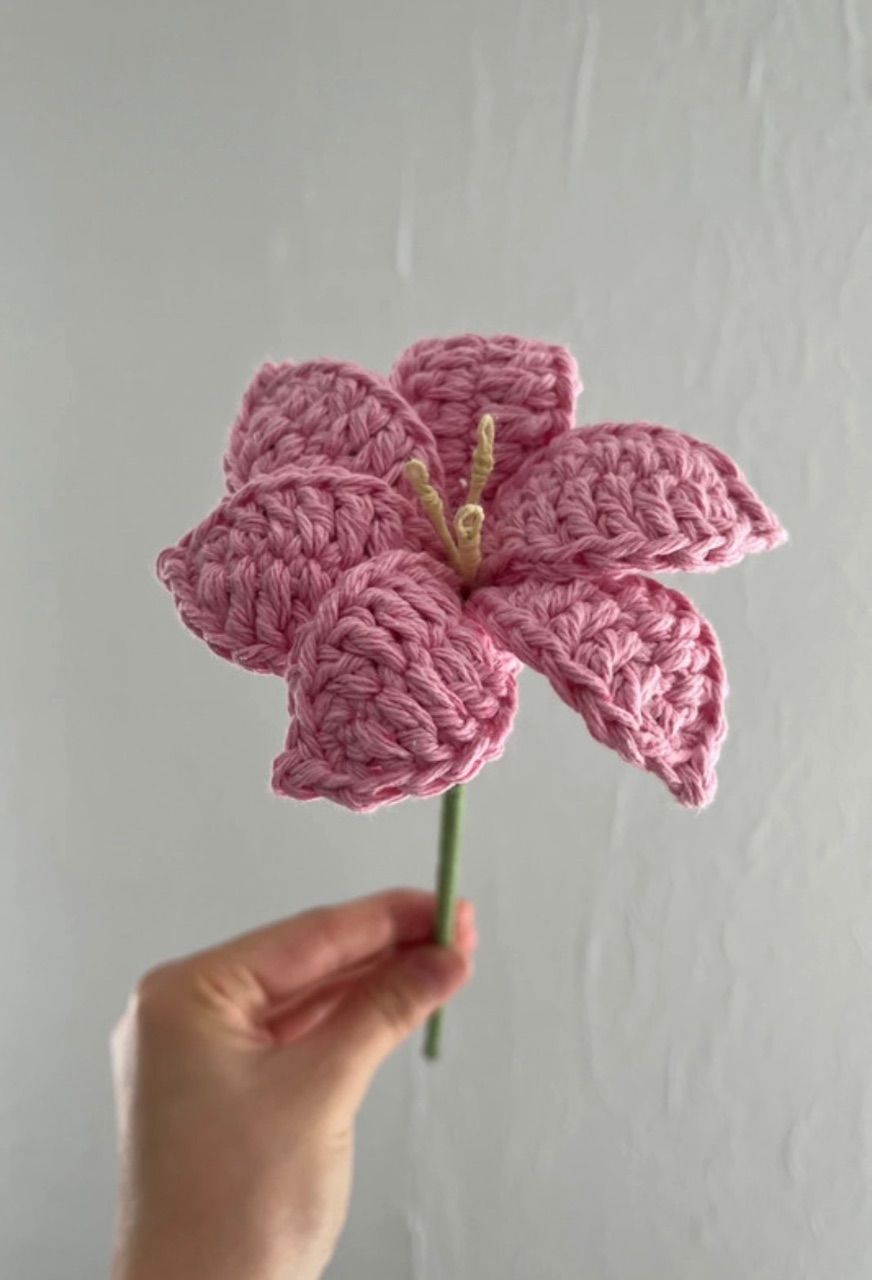 Handmade Gehäkelte Lilie