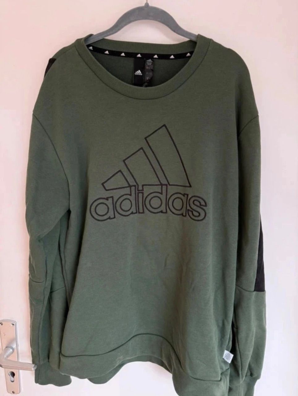 Adidas Adidas Pullover  Size L