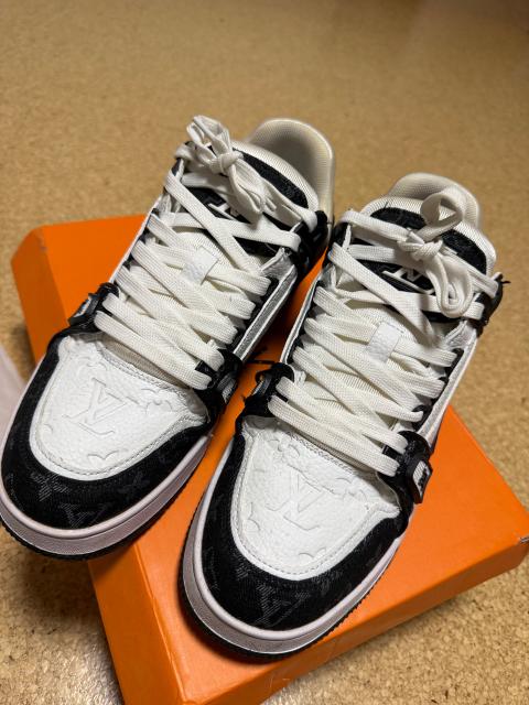 LV Schuhe Size 43