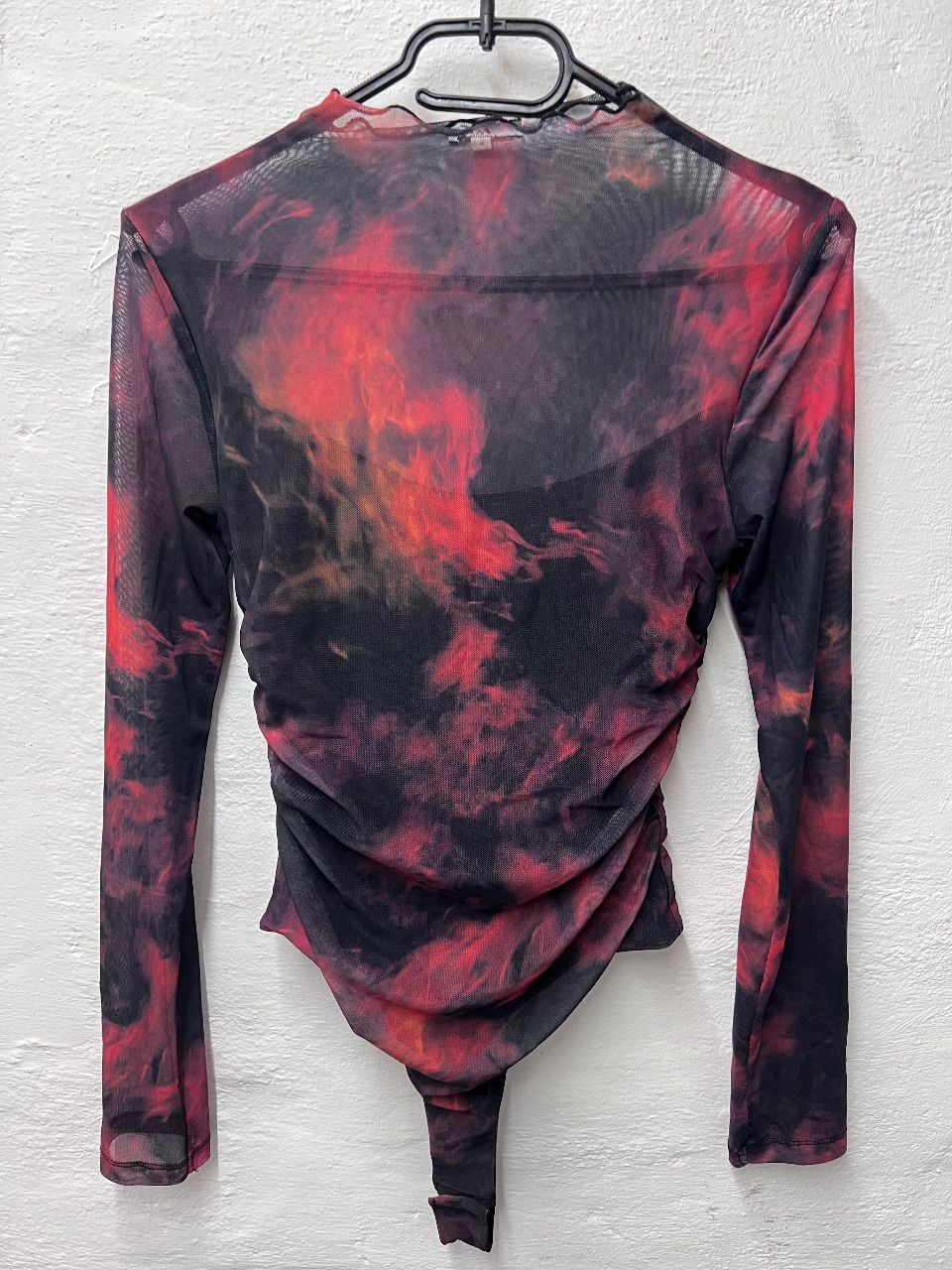 Ohne Marke C&A Body Langarm Gr. M rot schwarz gemustert Size M