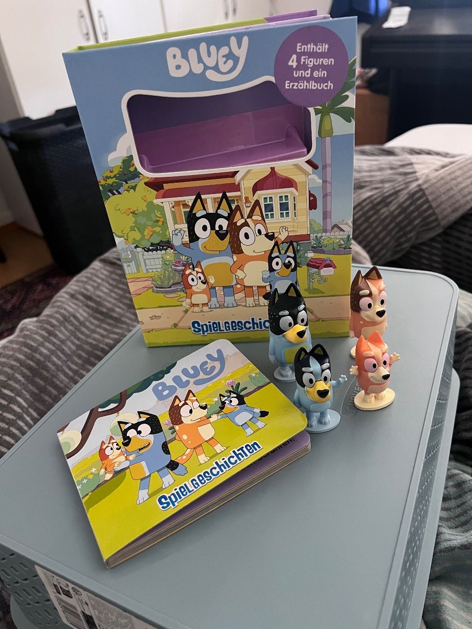 Bluey Spielgeschichten Set mit 4 Figuren und Buch Neu