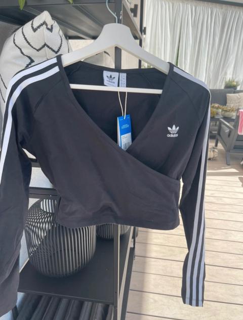 Adidas Adidas Cropped langarmshirt Size 38