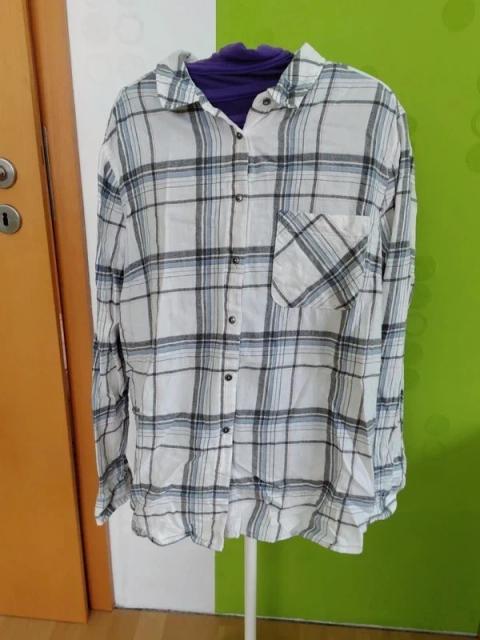YesStyle Neue karierte Bluse Gr.46 Size 46