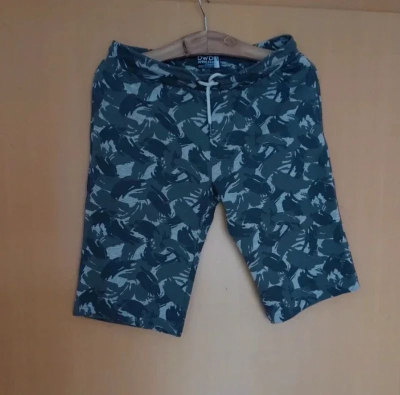 C&A Neue Camouflage Hose Gr.170