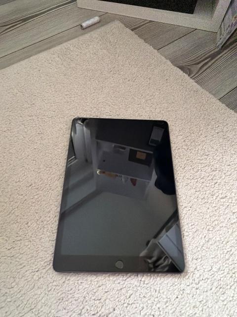 Apple iPad (9. Generation), Wi-Fi, Baujahr 2021.