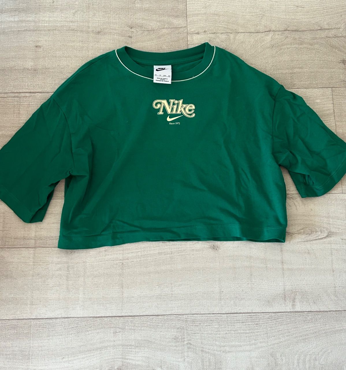 Nike Nike Crop T-Shirt  Size XS