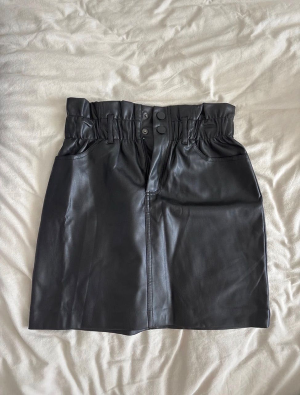 Only  Schwarzer Lederrock  Size XS