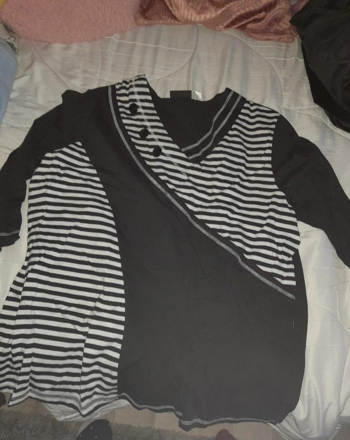 Paola Ein schwarz weißes Oberteil für Frauen  Size XL