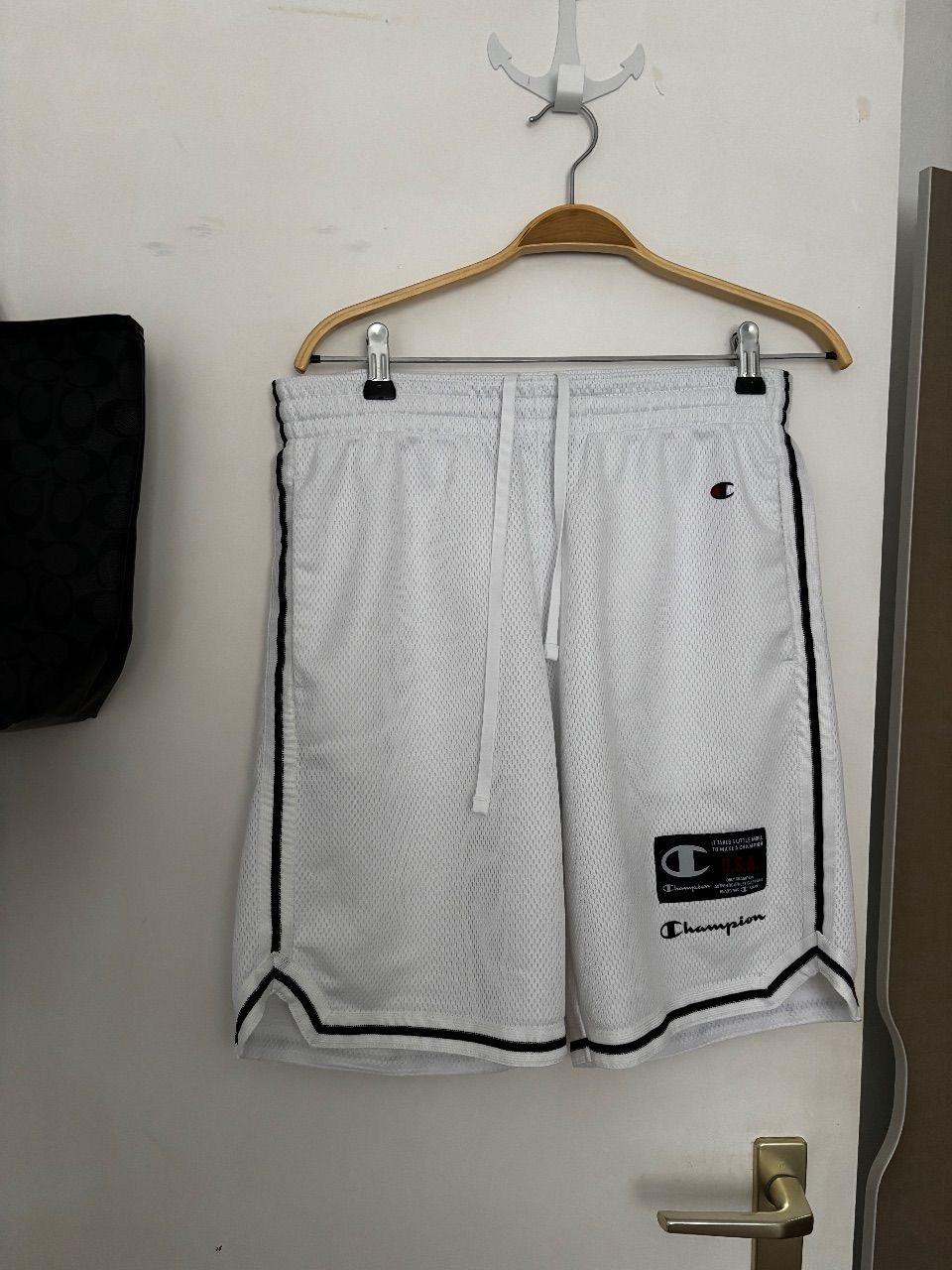 Champions  Champions Shorts Size S