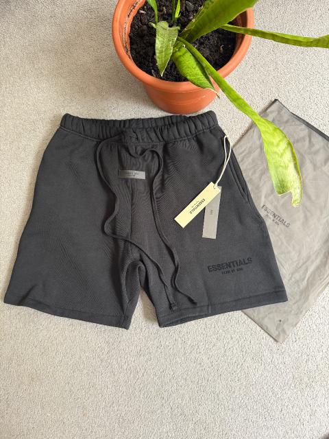 Essentials Essentials Fear of God Shorts Schwarz Größe M Neu mit Etikett Size M