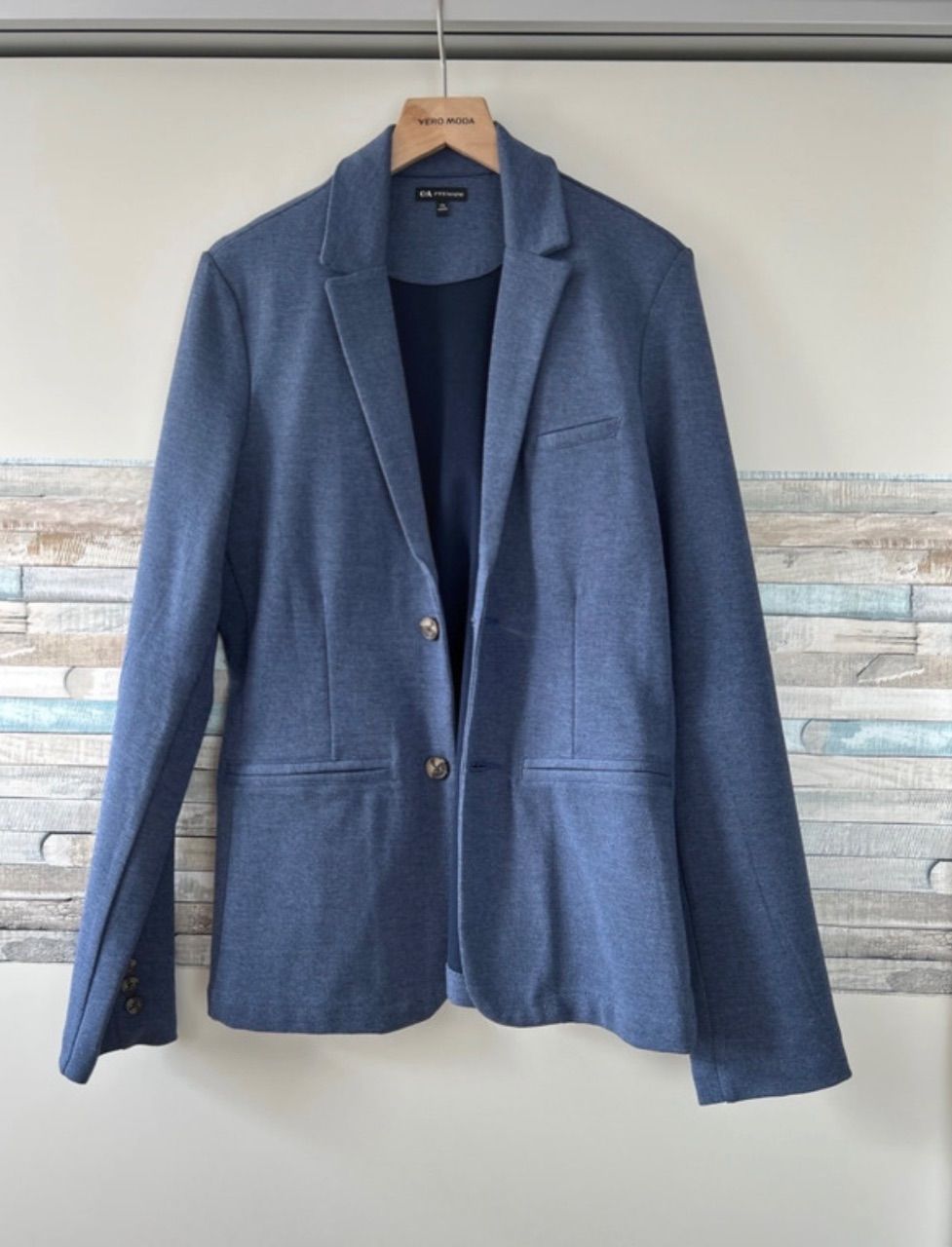 C&A Sako mit einem angenehmen Stoff Size 176