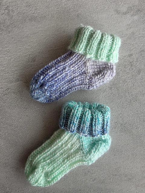 Handmade Stricksocken Baby