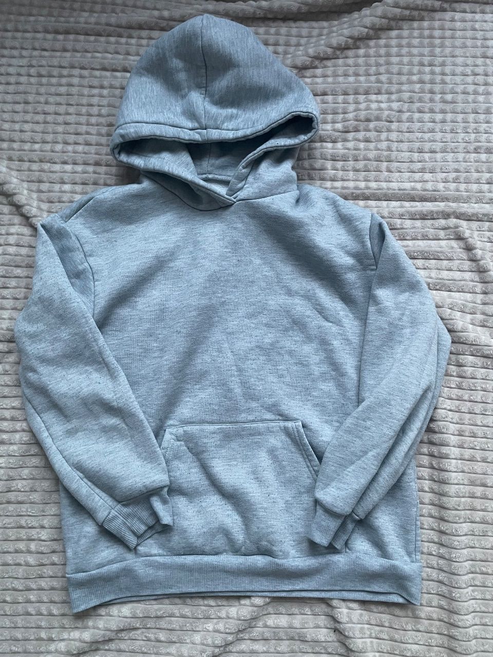 Ohne Marke Kapuzenpullover Grau meliert mit "8"-Ball Grafik auf dem Rücken Gr. S Size S