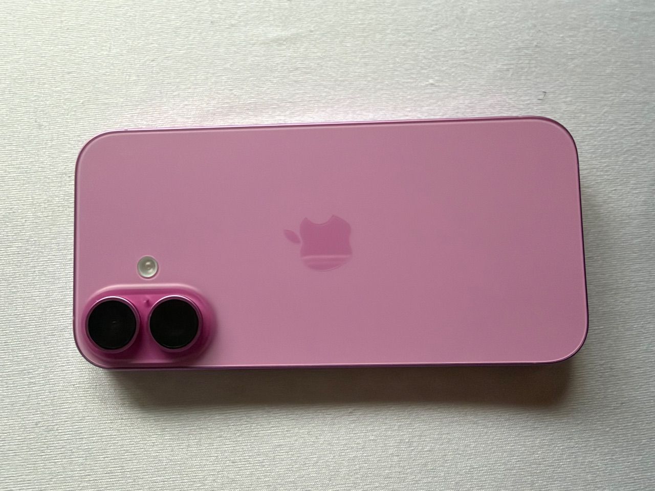Apple iPhone 16 Pink 128GB | Top Zustand 93% Akku | inkl. Panzergläser & Hülle