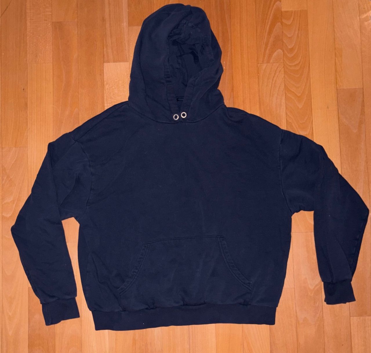 Monki  Dunkelblauer Monki Hoodie in Größe M Size M