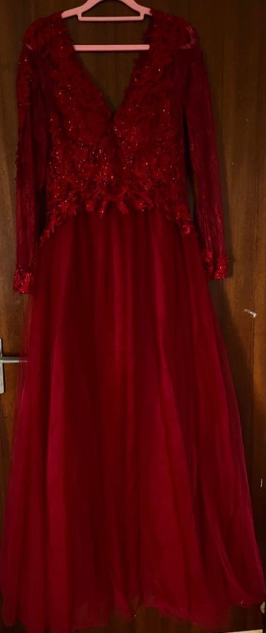 Ohne Marke Elegantes dunkelrotes Abendkleid mit Spitze & eingenähten Cups Size XL