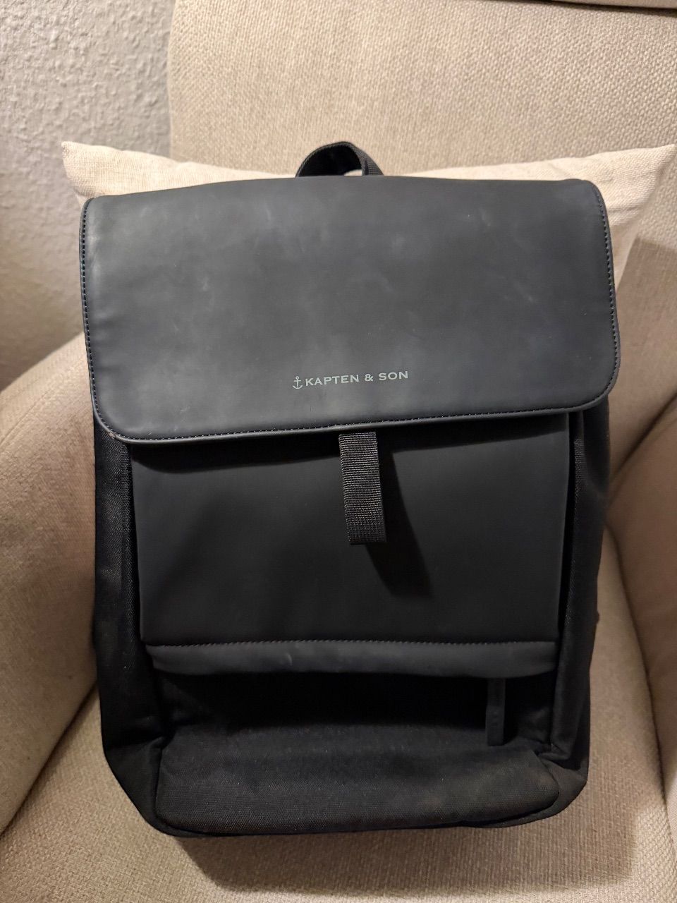 Kaptan & Son Kapten & Son Fyn All Black | Rucksack | Sehr guter Zustand
