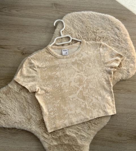 Bershka Bershka Crop T-Shirt Beige Schlangenprint y2k Look Size M