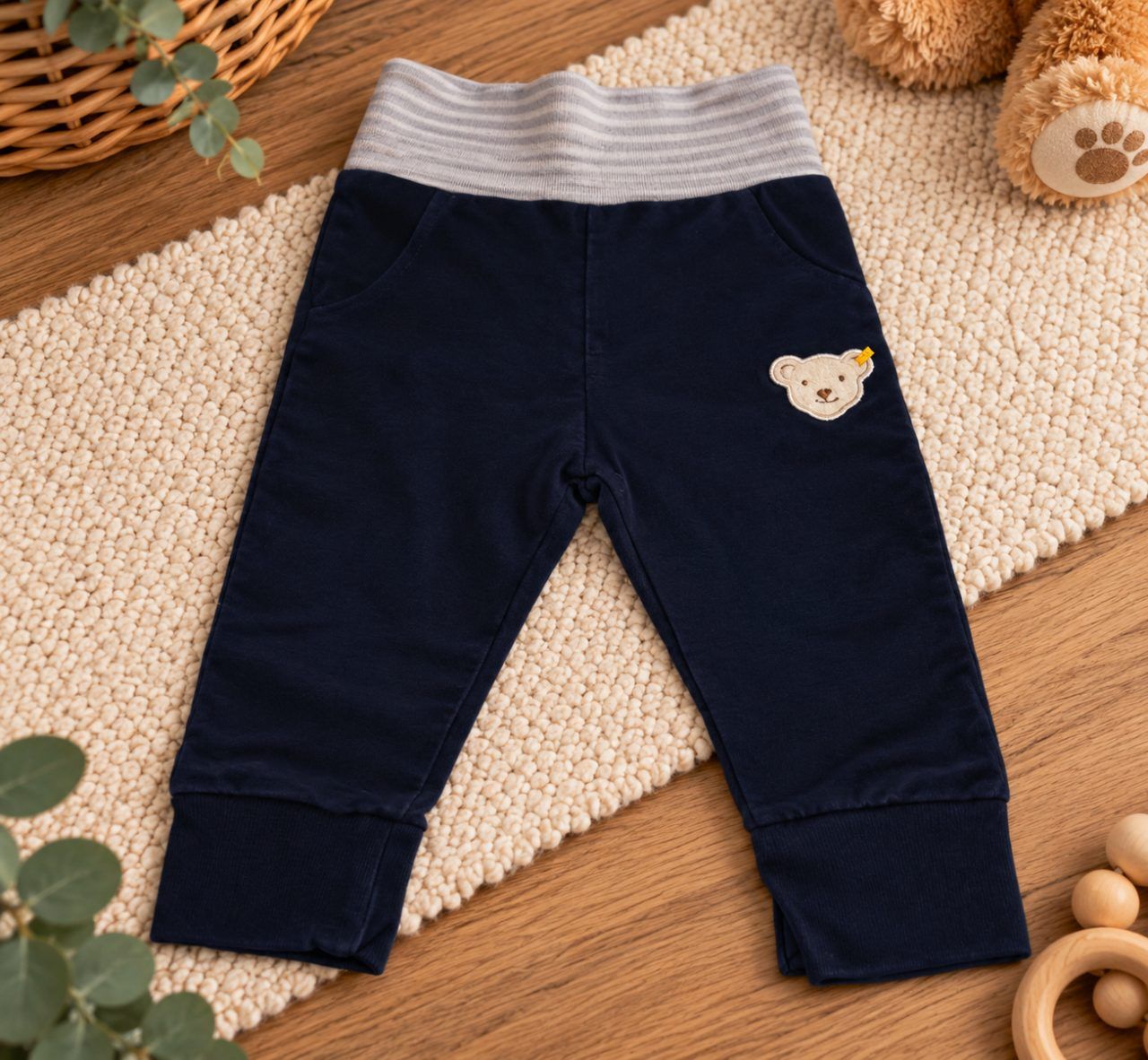 Neue Steiff Hose 