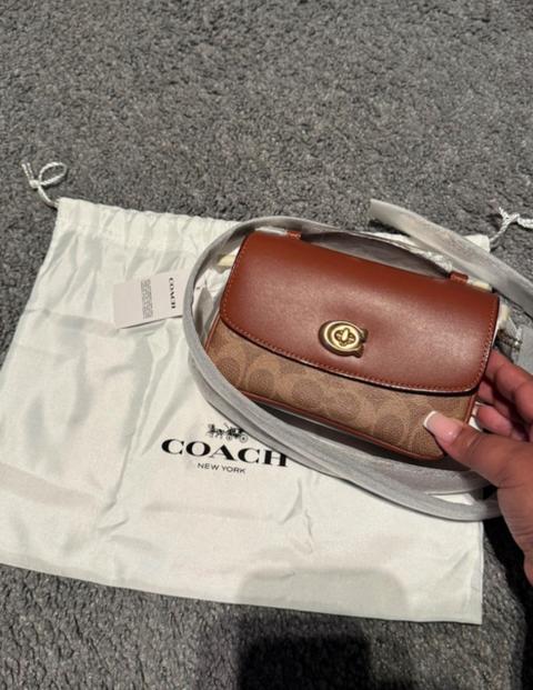 Coach Coach Cassic Crossbody