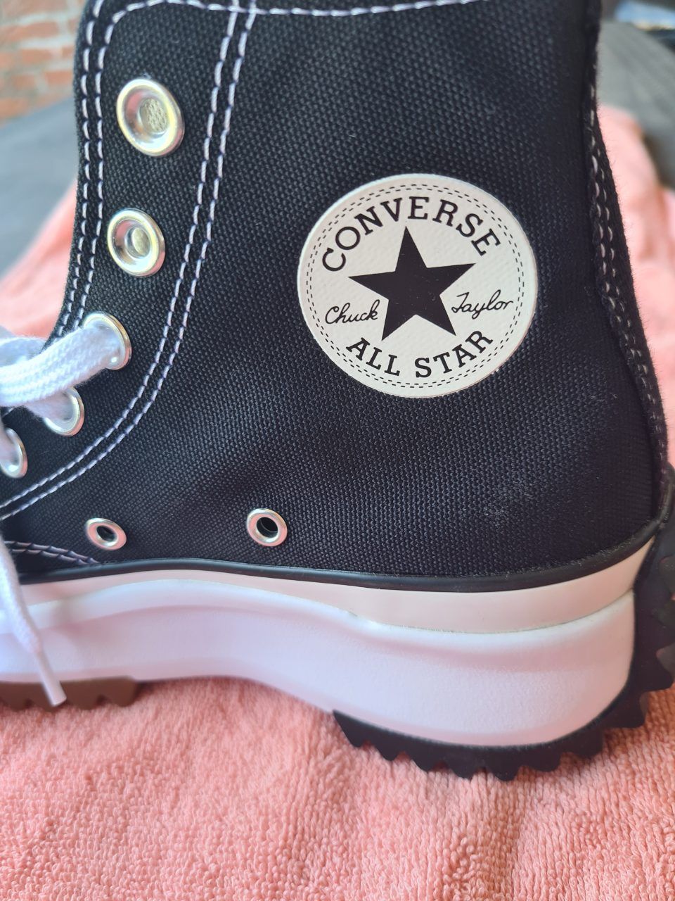 Converse  Converse Hike High Top Sneaker, Gr 35,5, neu mit Etikett  Size 36