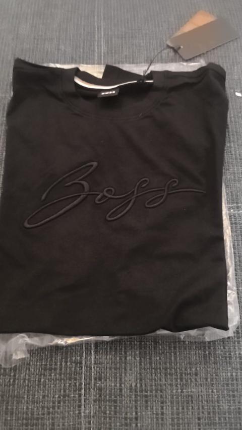 Hugo Boss Hugo Boss Herren T-Shirt Schwarz Sticklogo Größe XXL Neu mit Etikett Size XXL