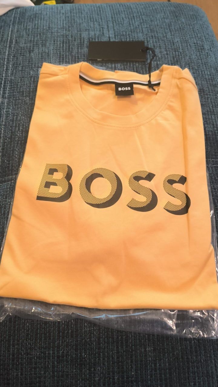 Hugo boss Hugo Boss Herren T-Shirt Orange Logo Größe S Neu mit Etikett Size S