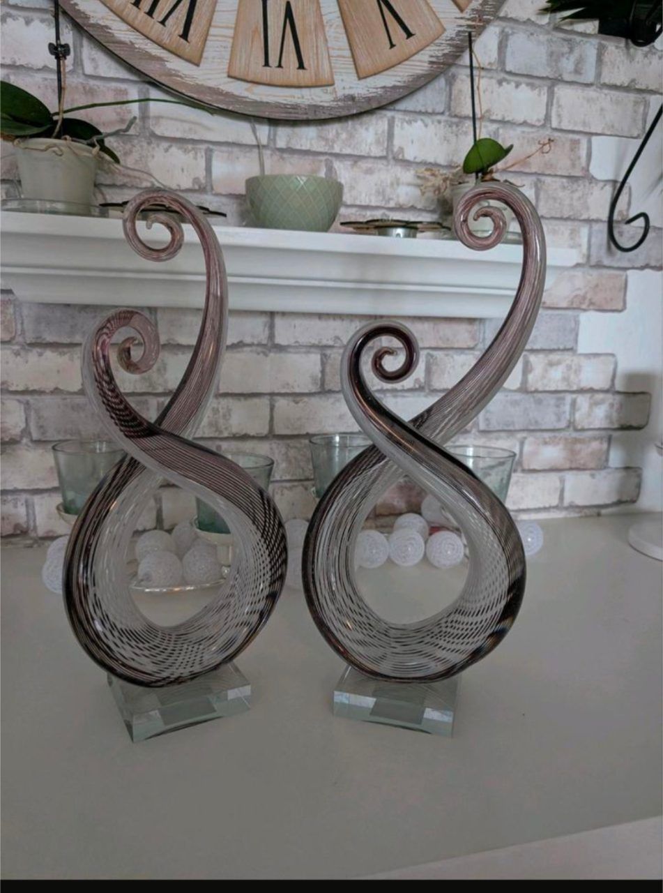 Elegante Glas-Skulpturen, modernes Design