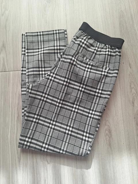 H&M H&M Stoffhose Tapered Hose Karohose Businesshose Schwarz Weiß 38 Size M