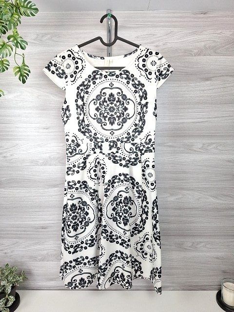Bodyflirt Bodyflirt Sommerkleid Paisley Ornamentkleid Kurzarmkleid A-Linie Kleid 36/38 Size S