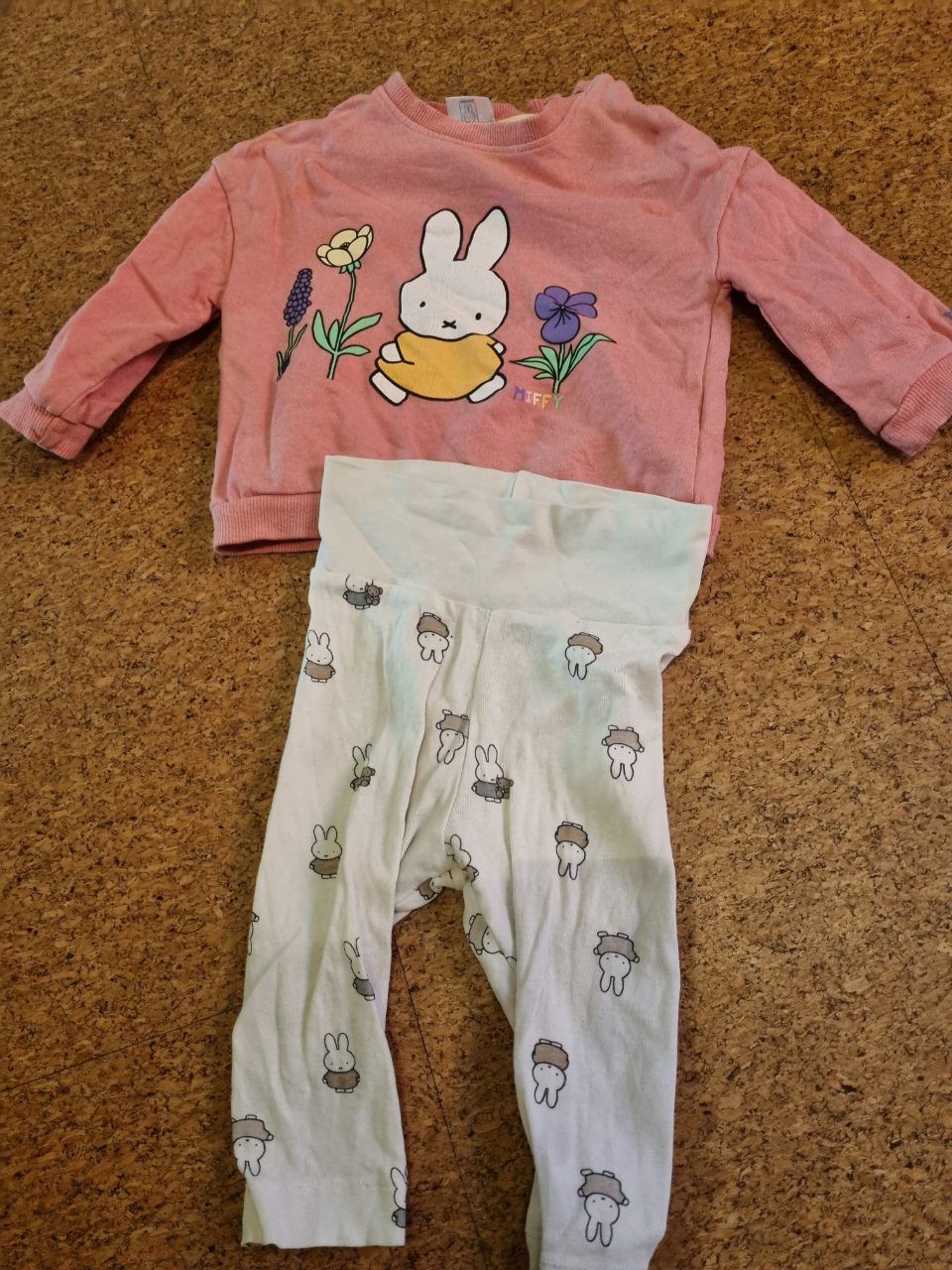 H&M Zweiteiliges Set, Miffy, H&M,Größe 74/80 Size 74